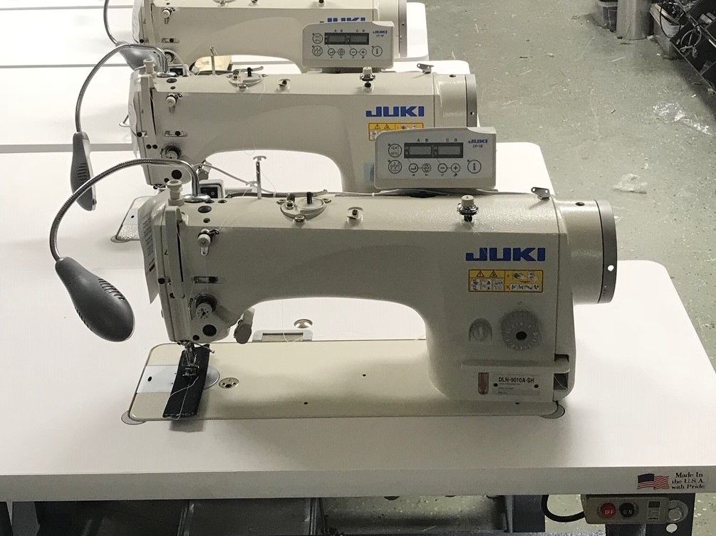 JUKI 
MODEL: DLN-9010A-SH
LOCKSTITCH
SINGLE NEEDLE
FLAT BED 
NEEDLE FEED